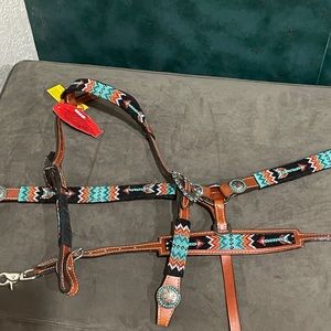 NWT Showman Beaded Tack Set